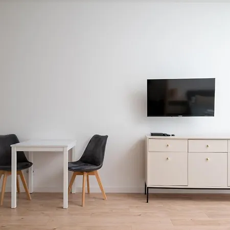 Business Park Classy Elegant By Bookinghost Apartamento *